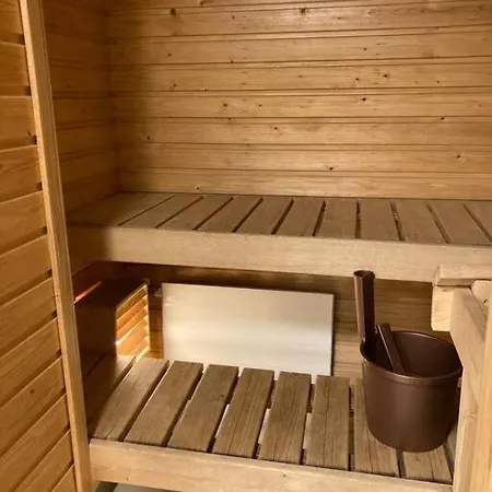 Appartement Kotimaailma - Kalustettu Saunallinen Asunto Kuudelle *