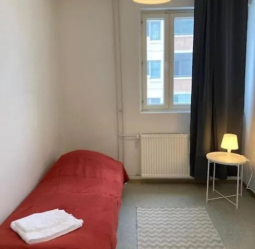 Kotimaailma - Kalustettu Saunallinen Asunto Kuudelle فانتا