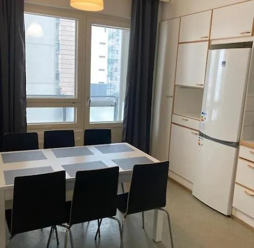 Kotimaailma - Kalustettu Saunallinen Asunto Kuudelle アパート